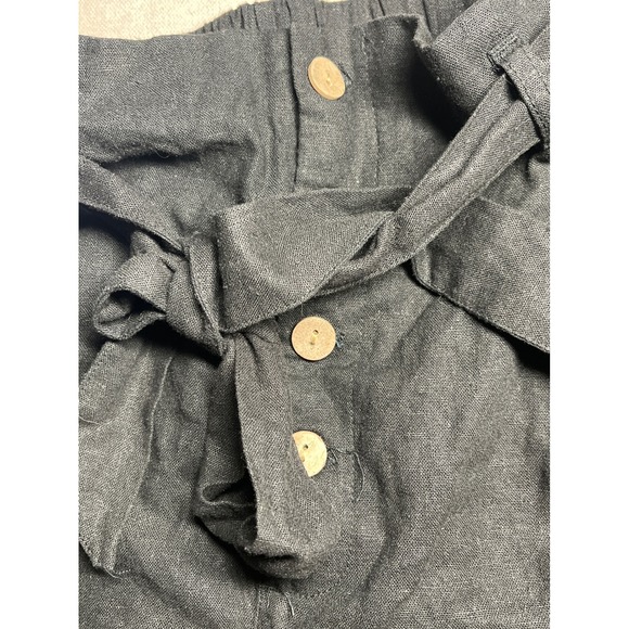 Sapphire Red Black Linen Blend Relaxed Fit Paperbag Waist Shorts  Size Medium - Picture 3 of 13